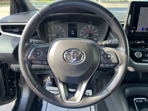Used 2024 Toyota Corolla SE FWD image 12