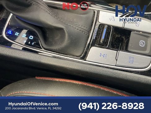 Certified 2024 Hyundai Santa Cruz Limited AWD/4WD image 20