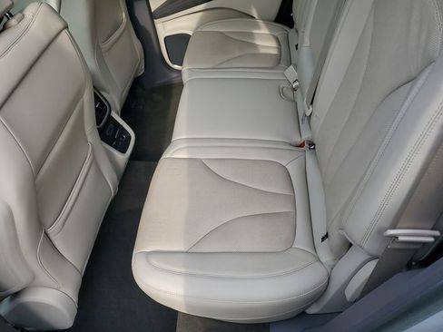 Used 2019 Lincoln Nautilus Reserve image 13