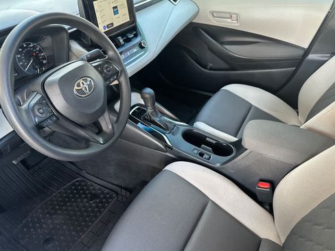 Used 2023 Toyota Corolla LE FWD image 11
