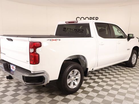 Used 2021 Chevrolet Silverado 1500 LT AWD/4WD image 20