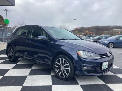 Used 2016 Volkswagen Golf SE w/ Lighting Package image 4