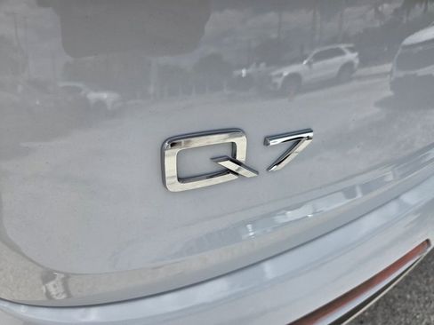 Used 2022 Audi Q7 2.0T Premium Plus AWD/4WD image 12
