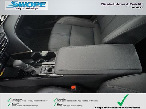 Used 2025 Toyota Camry XSE image 25