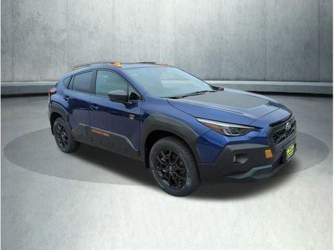 Used 2025 Subaru Crosstrek 2.5i Wilderness image 9