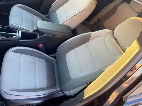 Used 2021 Chevrolet TrailBlazer LT w/ Convenience Package image 18