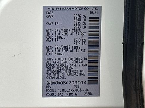 Used 2025 Nissan Pathfinder SV image 32