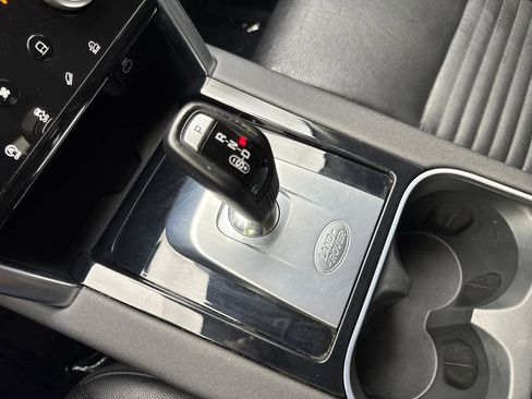 Used 2022 Land Rover Discovery Sport SE AWD/4WD image 64