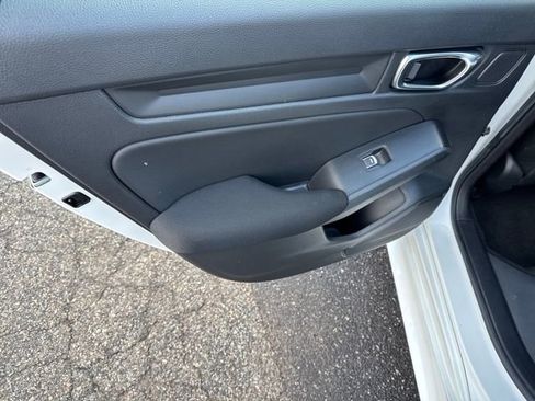 Certified 2025 Honda Civic Sport image 15