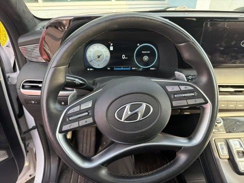 Used 2024 Hyundai Palisade Calligraphy image 10
