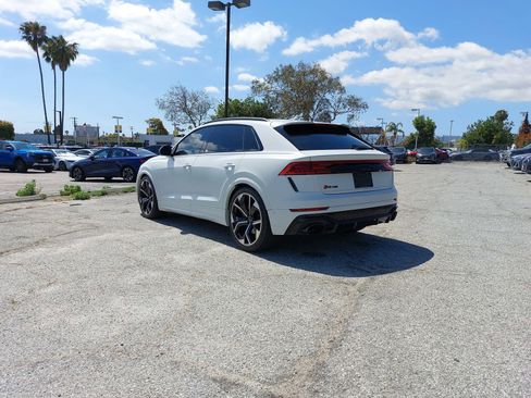 Used 2023 Audi RS Q8 w/ Black Optic Package AWD/4WD image 4