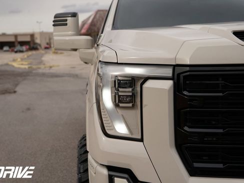 Used 2026 GMC Sierra 2500 AT4 w/ AT4 Premium Plus Package image 4