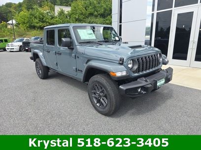 New 2025 Jeep Gladiator Sport