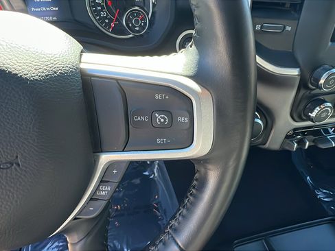 Used 2024 RAM 2500 Big Horn w/ Bed Utility Group image 28