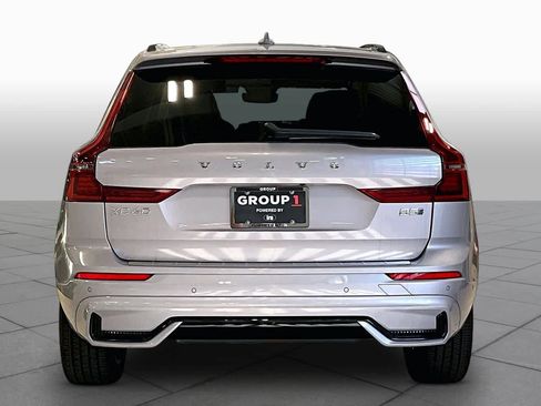 New 2026 Volvo XC60 B5 Plus w/ Protection Package Premier AWD/4WD image 4