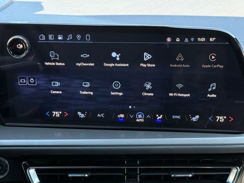 New 2026 Chevrolet Traverse LT w/ Driver Confidence Package image 25