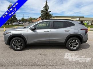 New 2026 Chevrolet Trax LT w/ LT Convenience Package FWD video 3