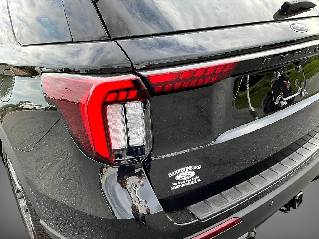New 2026 Ford Explorer ST-Line w/ ST-Line Street Pack AWD/4WD image 28