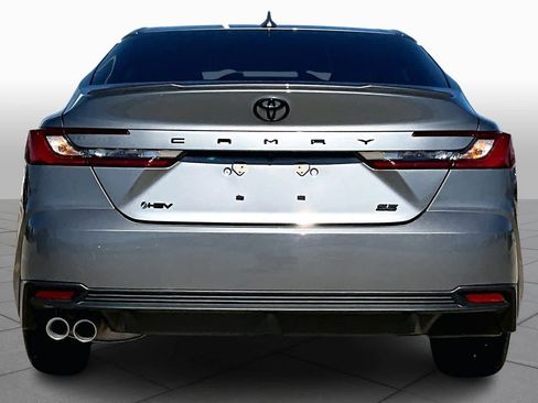 Certified 2025 Toyota Camry SE w/ Convenience Package image 5