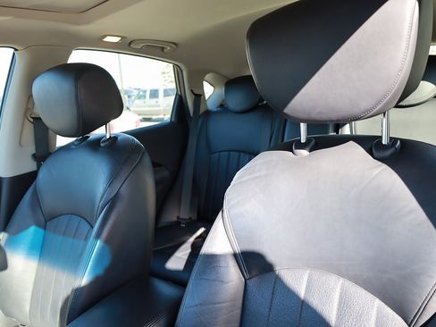 Used 2015 INFINITI QX50 AWD image 16
