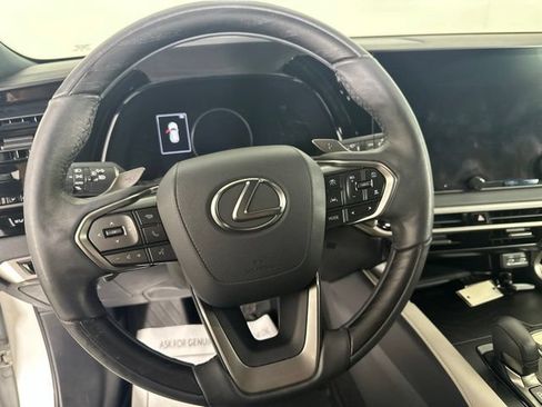Used 2023 Lexus RX 350 Premium w/ Accessory Package AWD/4WD image 15