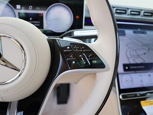New 2026 Mercedes-Benz S 580 4MATIC Sedan image 33