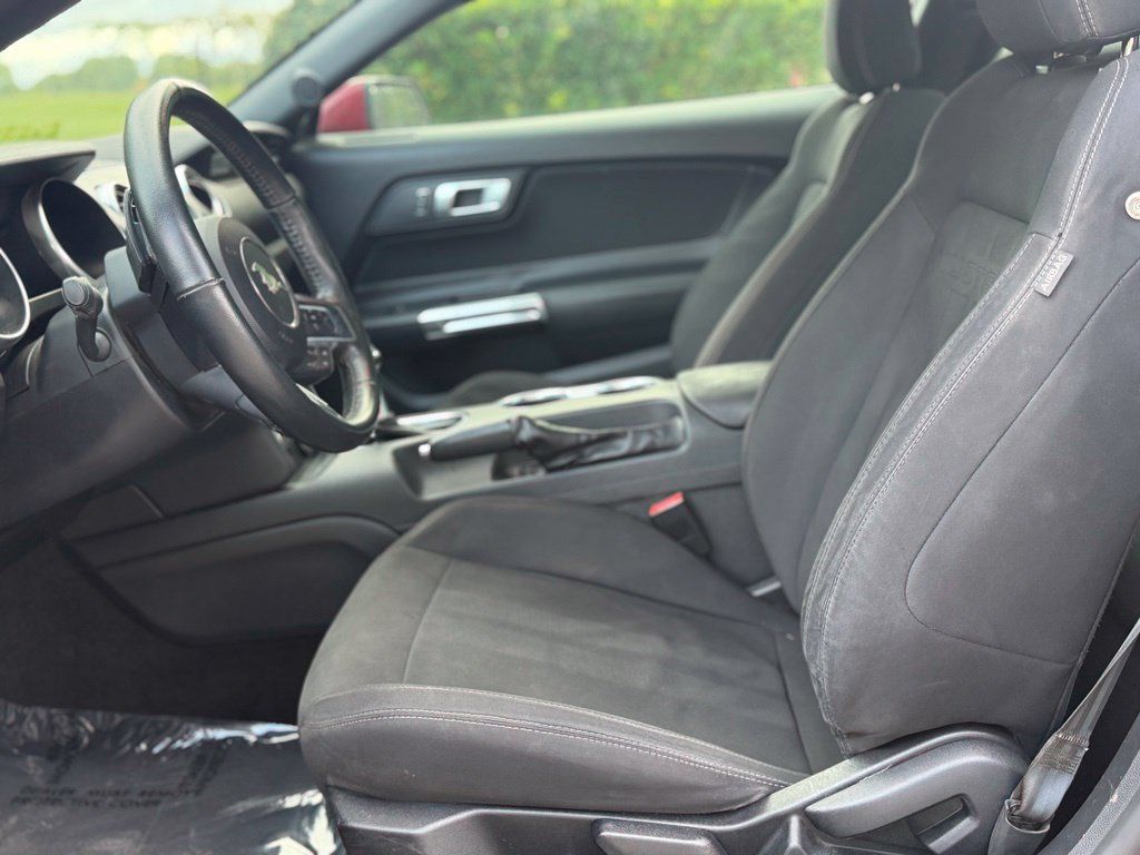 Used 2019 Ford Mustang Coupe w/ Black Accent Package RWD image 10