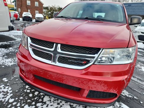 Used 2015 Dodge Journey American Value Package image 3