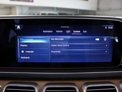 Used 2024 Mercedes-Benz GLS 450 GLS 450 4MATIC image 31