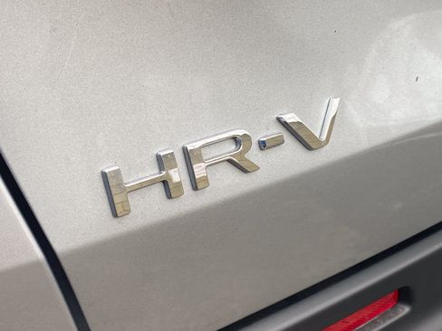 Used 2026 Honda HR-V LX image 3
