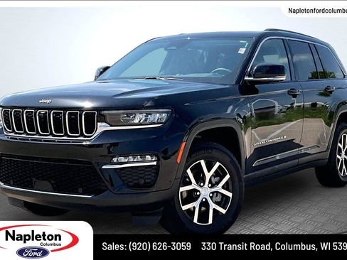 Used 2023 Jeep Grand Cherokee Limited w/ Luxury Tech Group II AWD/4WD image 1