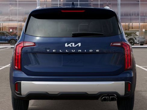 New 2025 Kia Telluride S FWD image 13