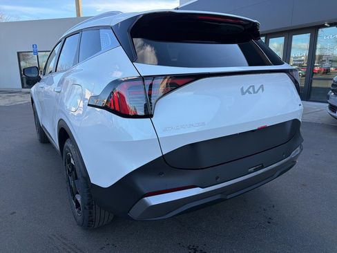 New 2026 Kia Sportage EX image 8