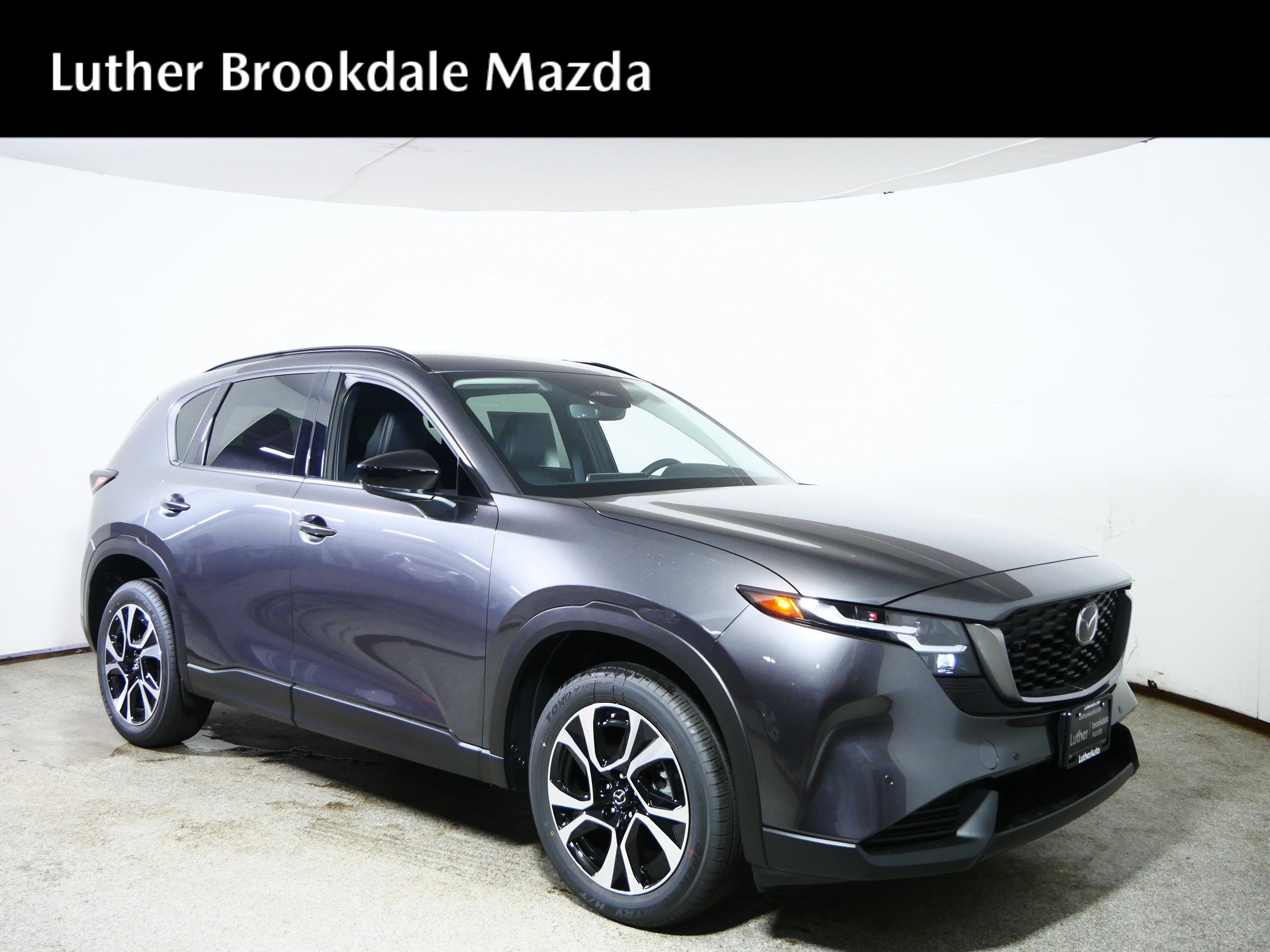 New 2026 MAZDA CX-5 Preferred AWD/4WD image 1