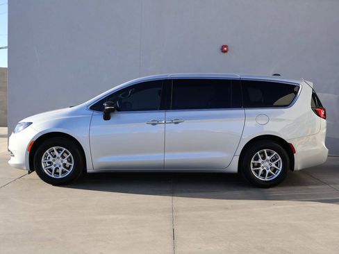 New 2026 Chrysler Voyager LX FWD image 2