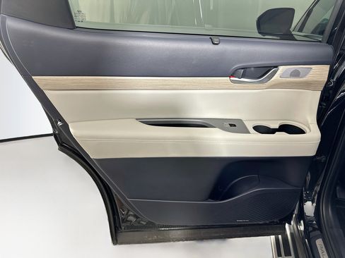 Used 2021 Hyundai Palisade Limited FWD image 27