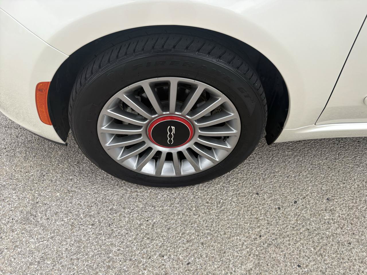 Used 2012 FIAT 500 Lounge w/ Luxury Leather Pkg FWD image 19