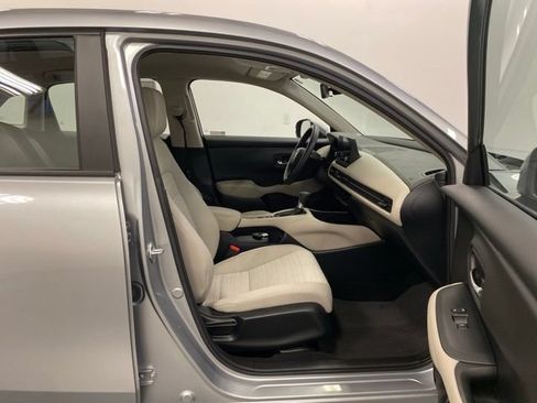 Used 2024 Honda HR-V LX image 21