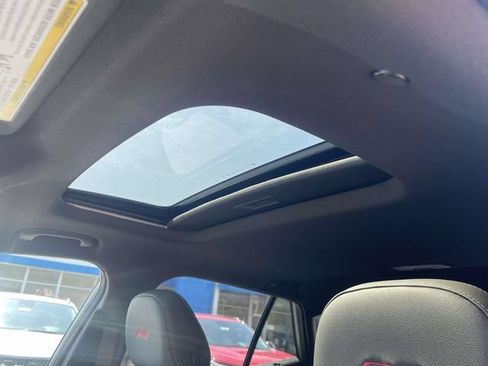 New 2026 Chevrolet Trax RS w/ Sunroof Package FWD image 13