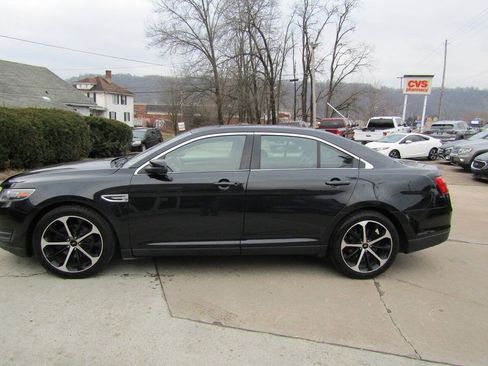 Used 2015 Ford Taurus SEL w/ Equipment Group 201A AWD/4WD image 2