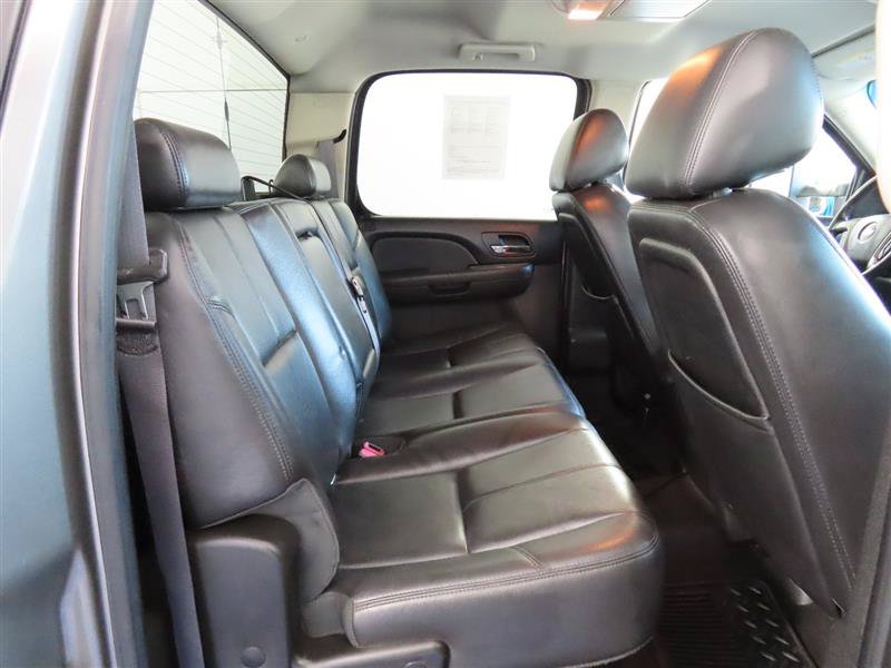 Used 2012 Chevrolet Silverado 3500 LTZ w/ LTZ Plus Package AWD/4WD image 33