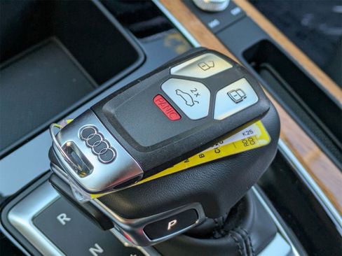 Used 2023 Audi Q5 2.0T Premium Plus w/ Premium Plus Package image 32