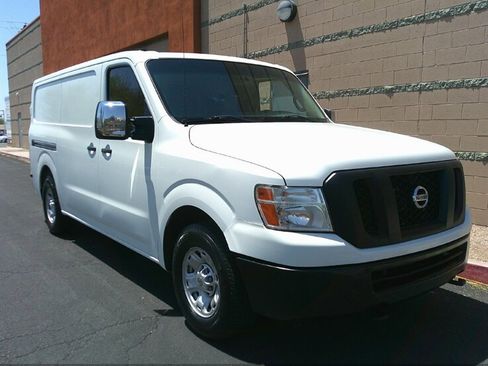 Used 2014 Nissan NV 2500 SV w/ Technology Package image 1