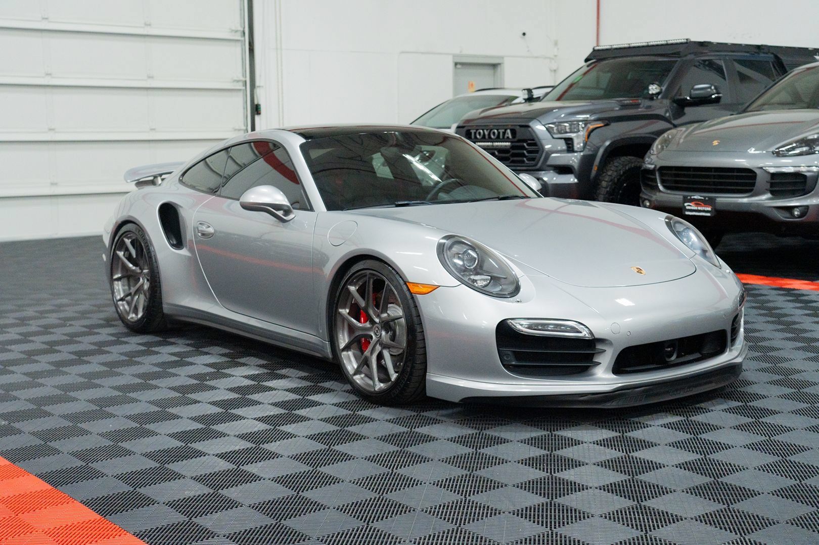 Used 2014 Porsche 911 Turbo AWD/4WD image 13