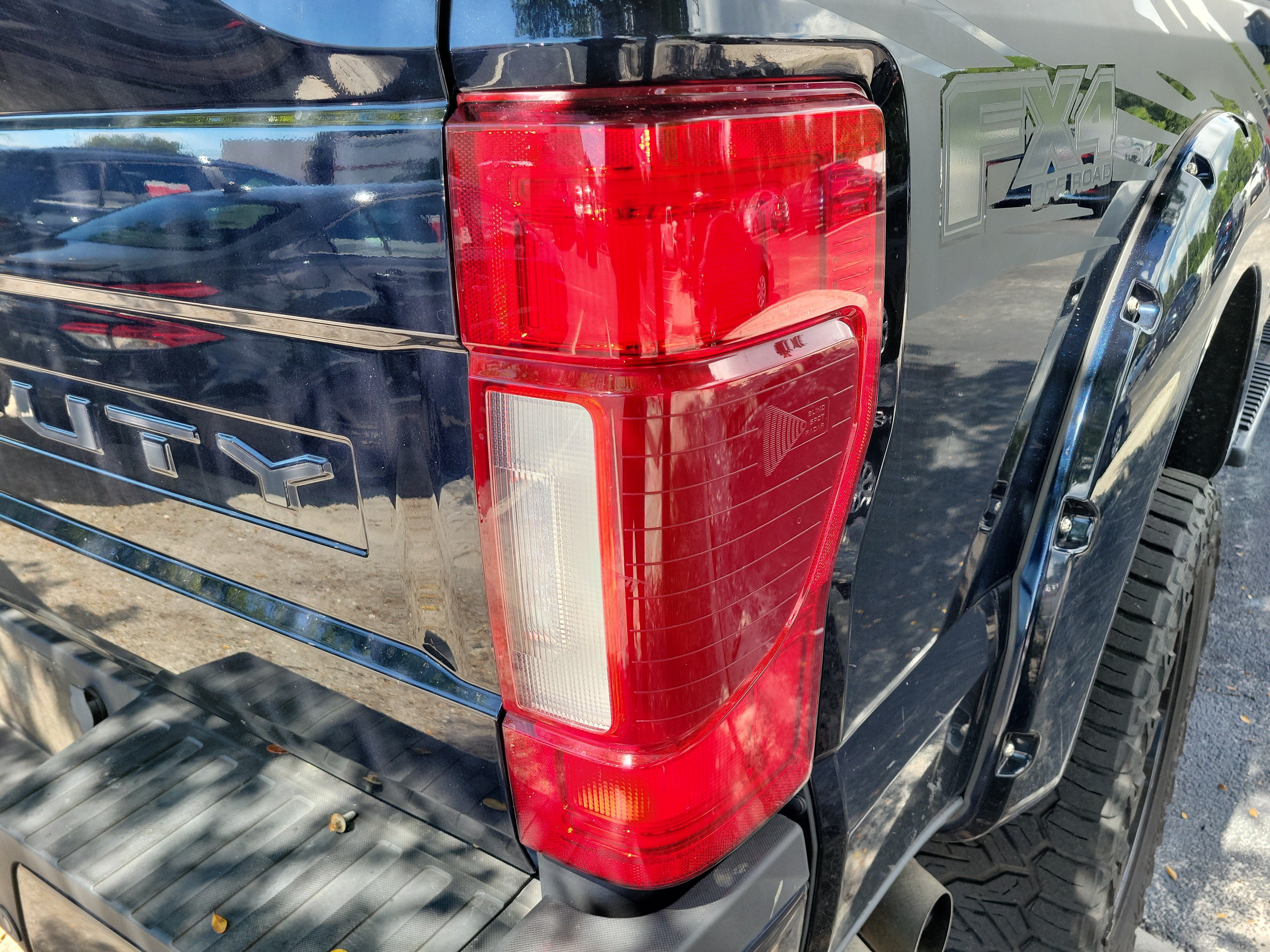 Used 2021 Ford F250 Lariat AWD/4WD image 10