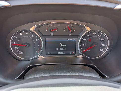 Used 2025 Chevrolet Blazer LT FWD image 16