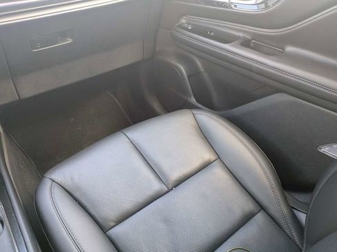 Used 2025 Lincoln Corsair Grand Touring w/ Equipment Group 301A image 17