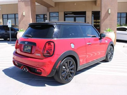 Used 2019 MINI Cooper S w/ Premium Package FWD image 6