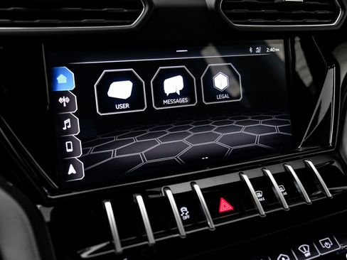 Used 2021 Lamborghini Urus image 81