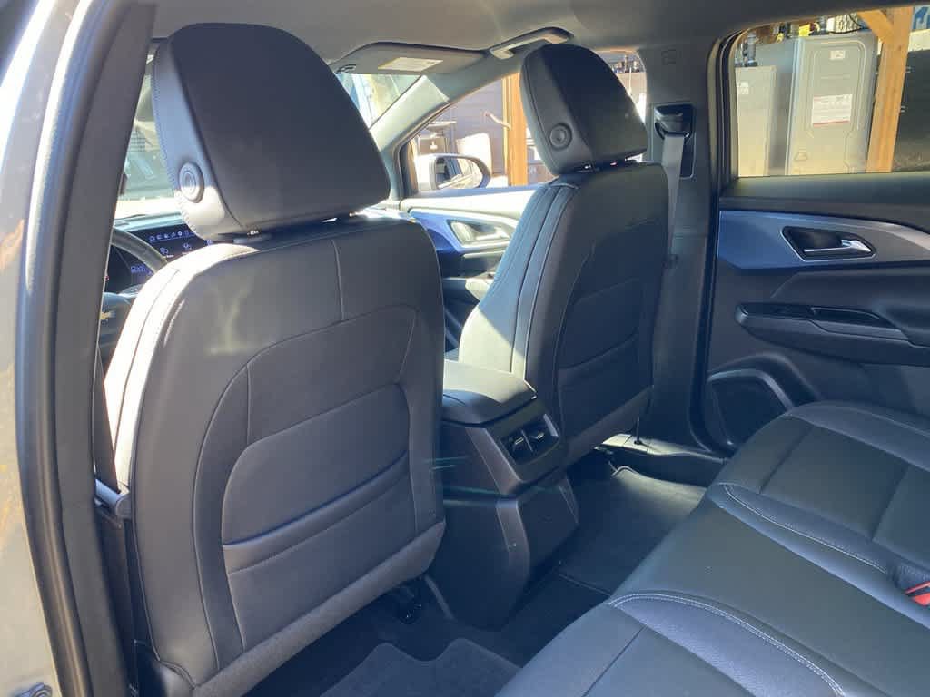 Used 2024 Chevrolet Equinox EV LT w/ LPO, Trailering Package AWD/4WD image 14